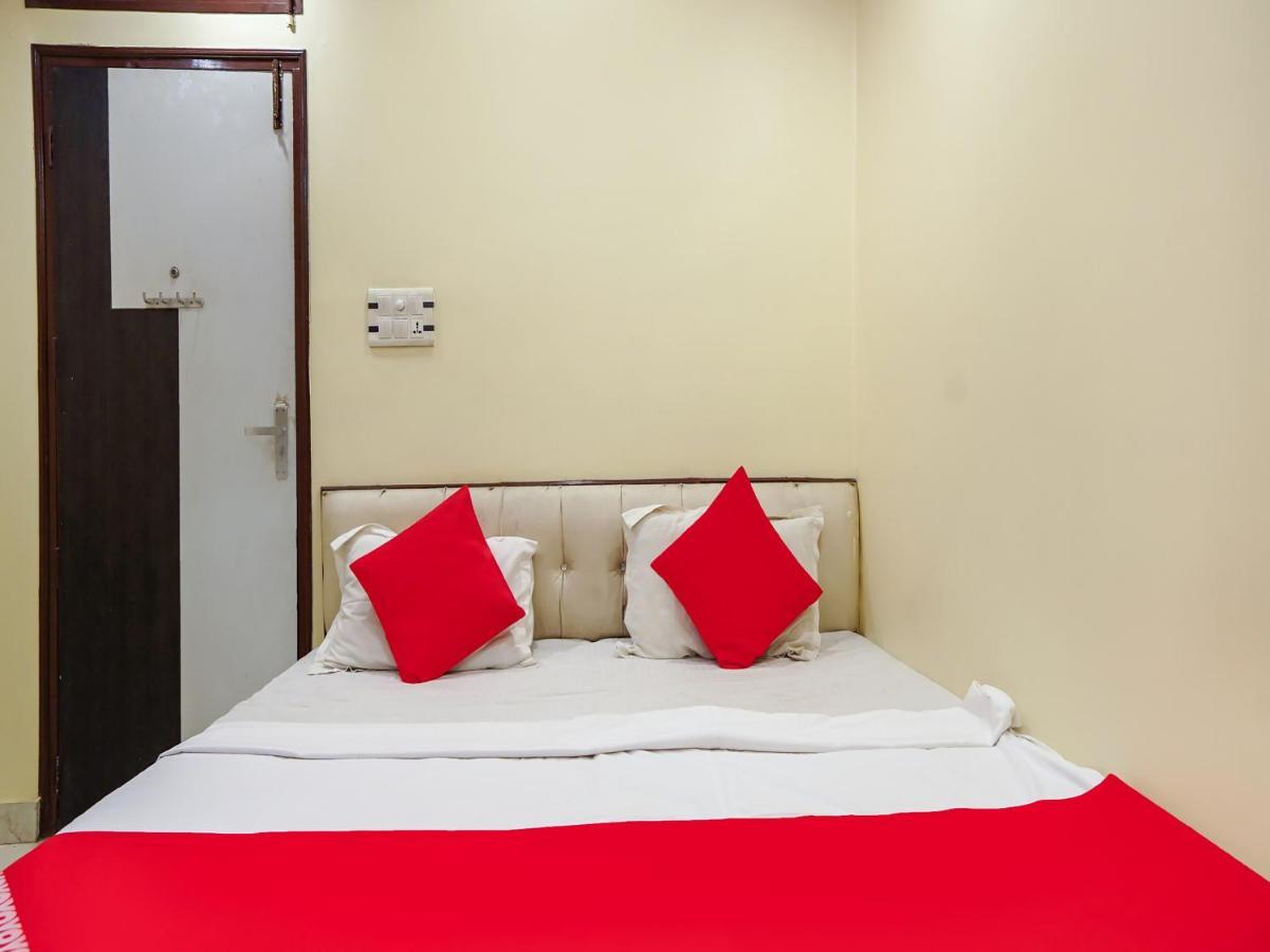 Oyo 75627 New Ankit Guest House Varanasi Dış mekan fotoğraf