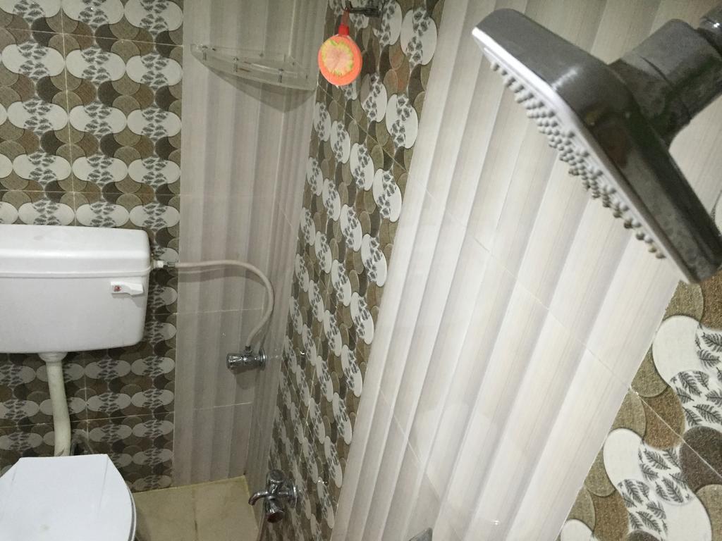 Oyo 75627 New Ankit Guest House Varanasi Dış mekan fotoğraf